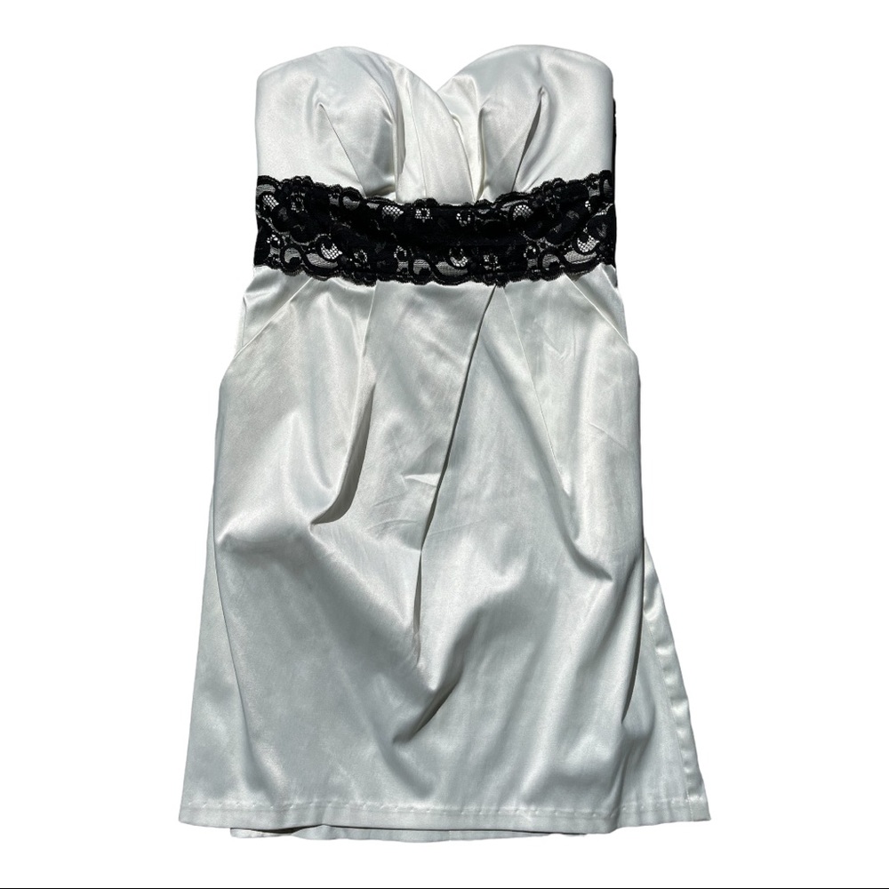 Size:3 strapless dress